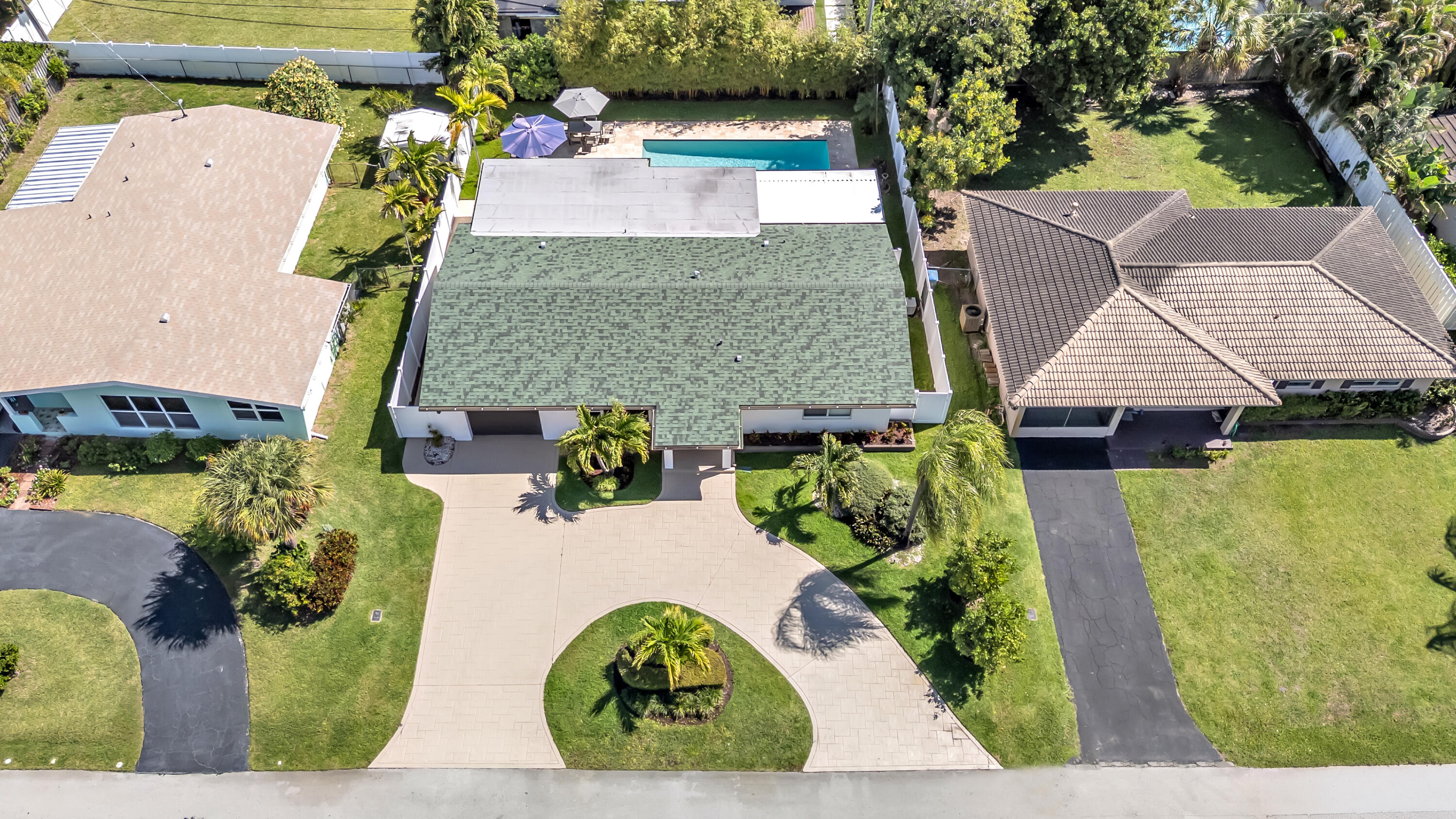 CORAL WOODS - Residential