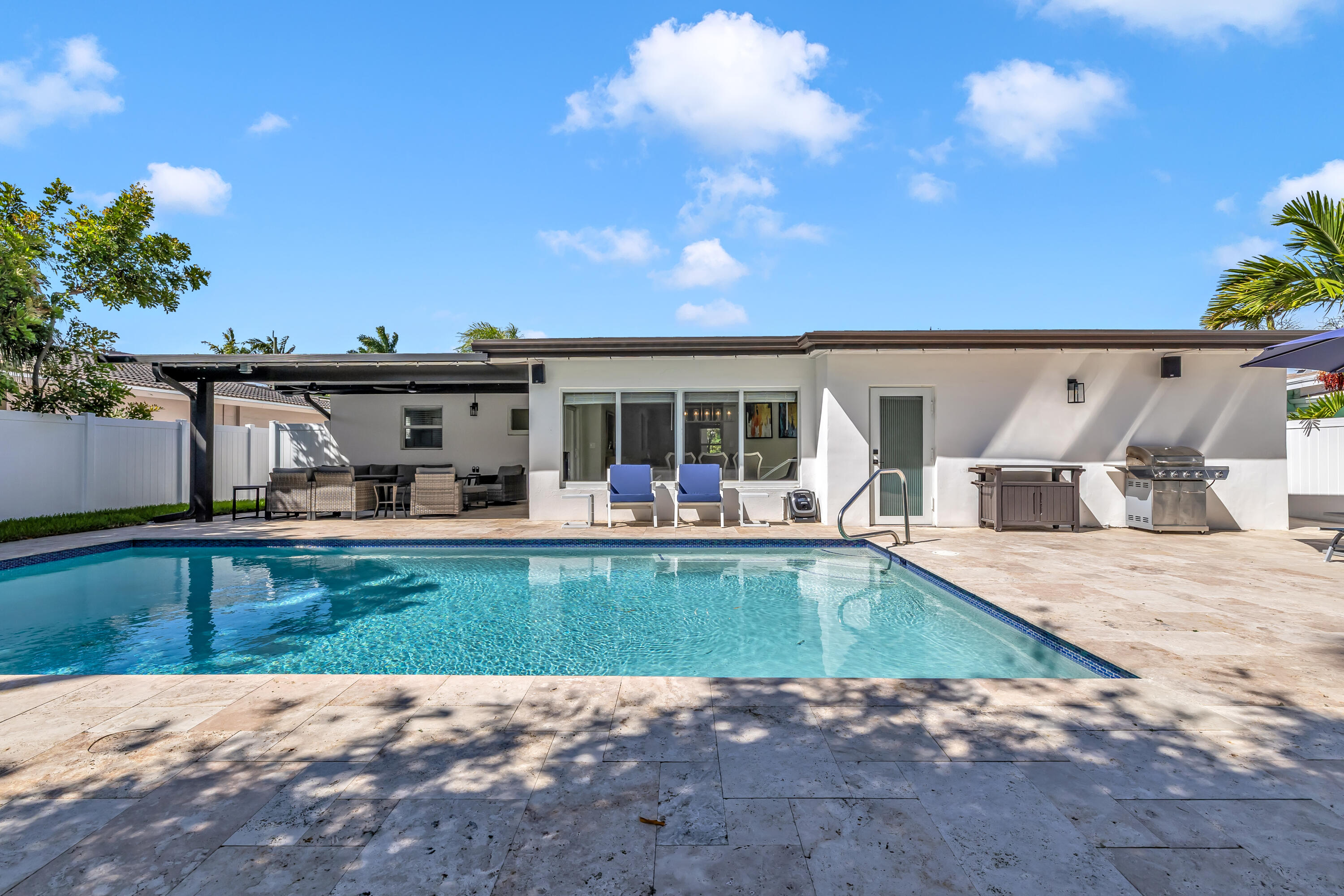 CORAL WOODS - Residential