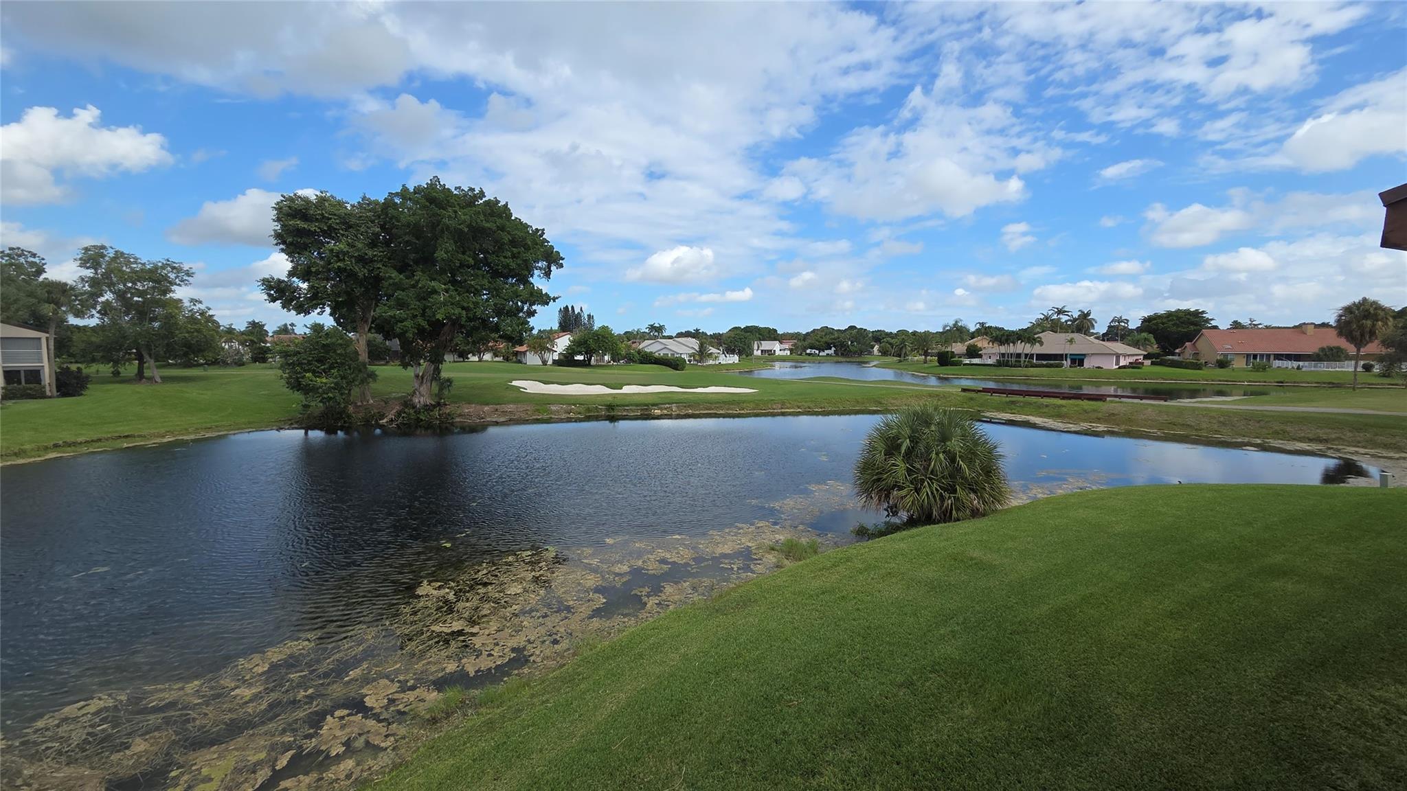 Holly Court At Woodmont - Residential