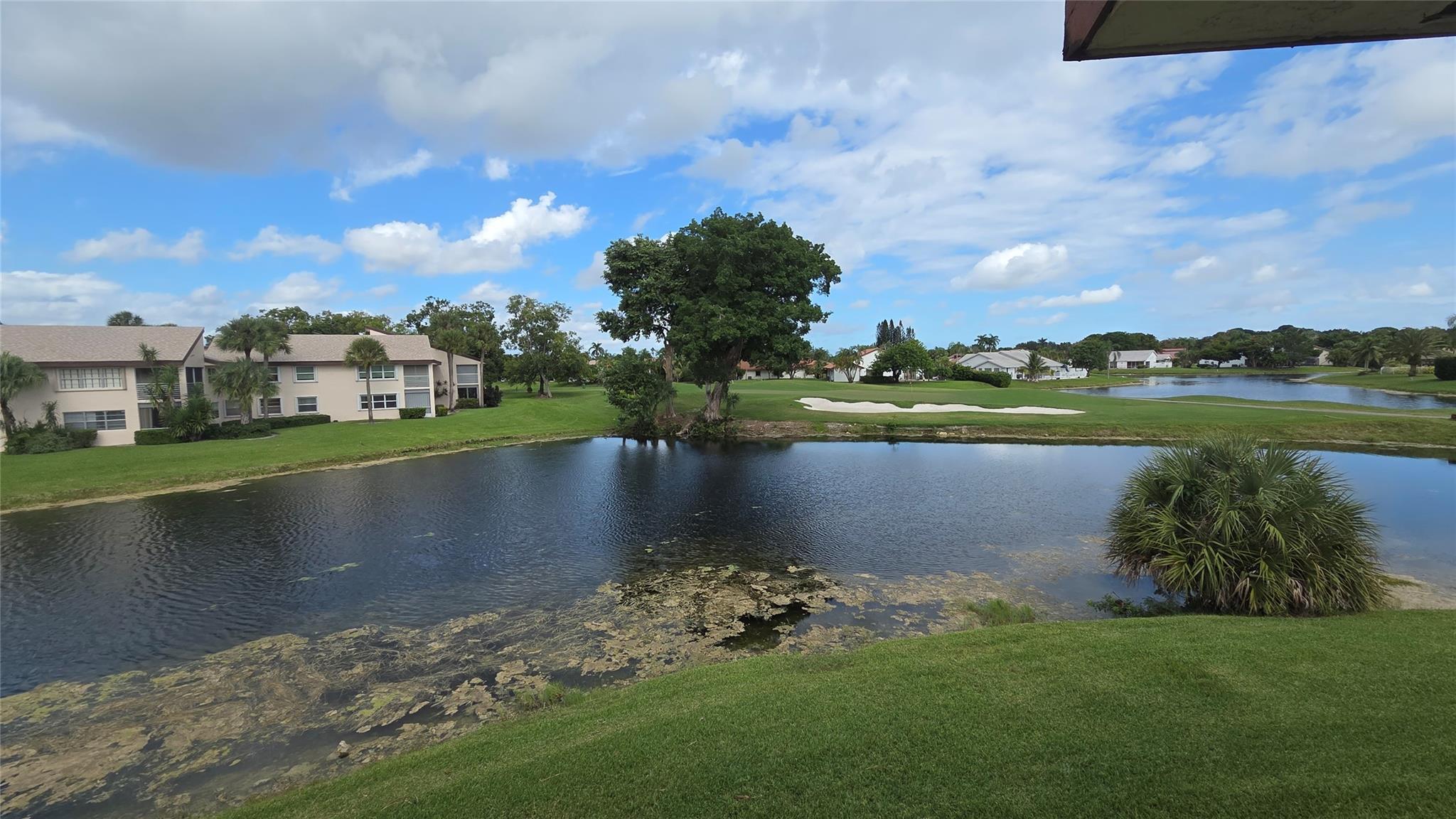 Holly Court At Woodmont - Residential