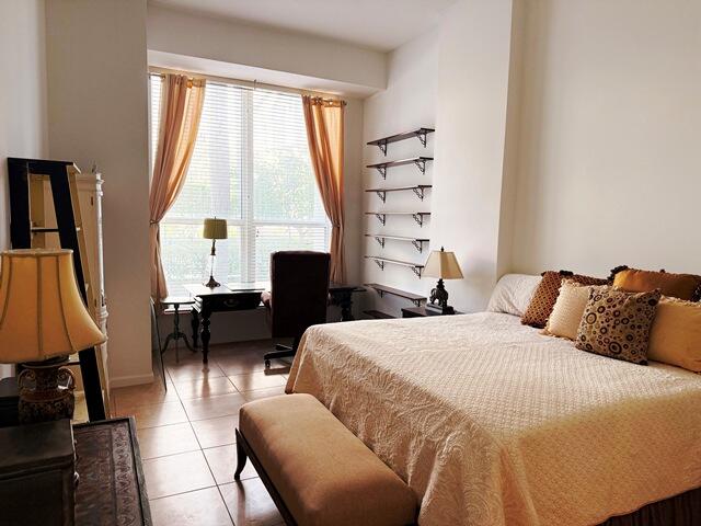 CITYPLACE SOUTH TOWER CON - Residential