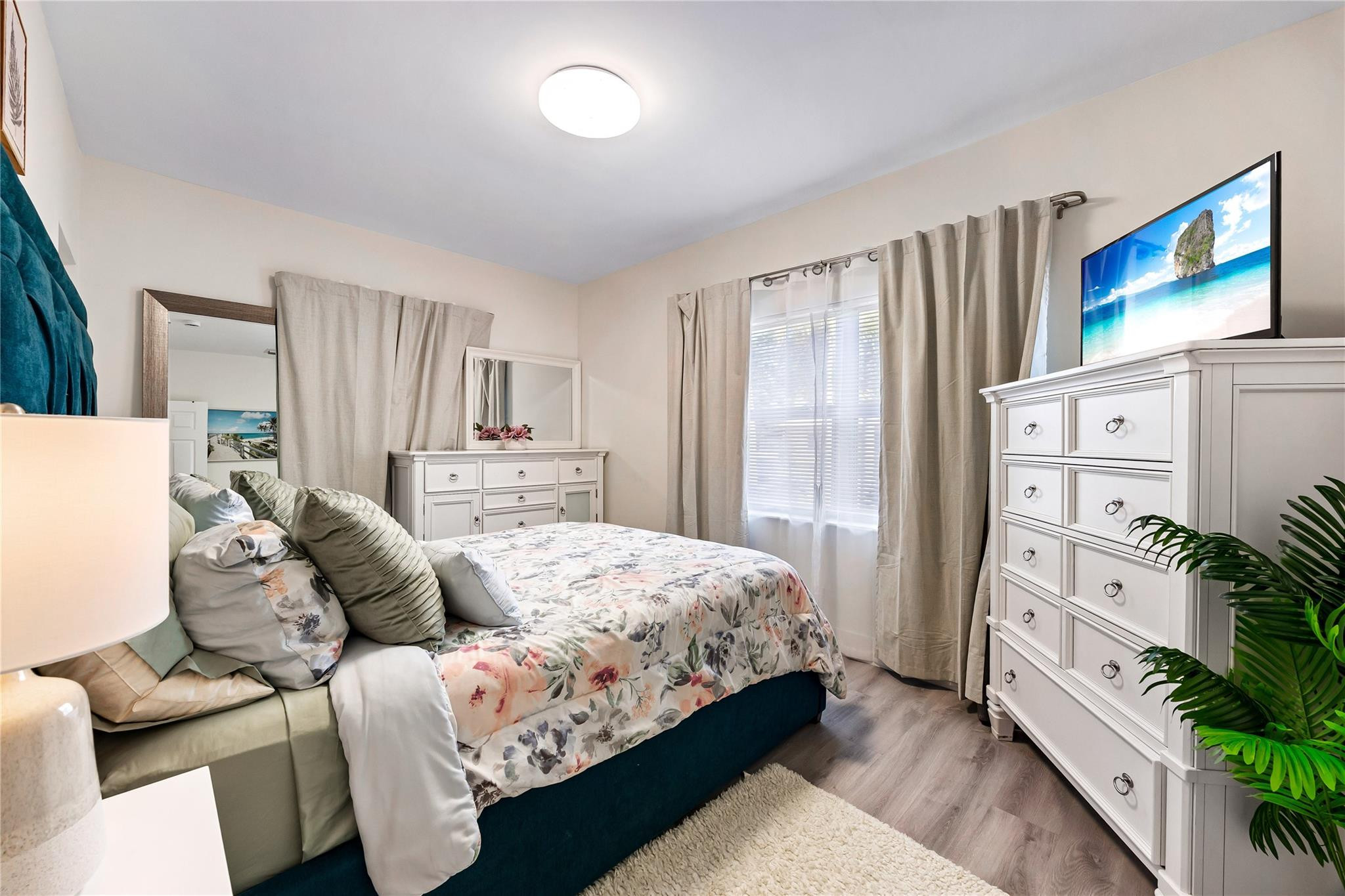 DANIA HEIGHTS EXT - Residential