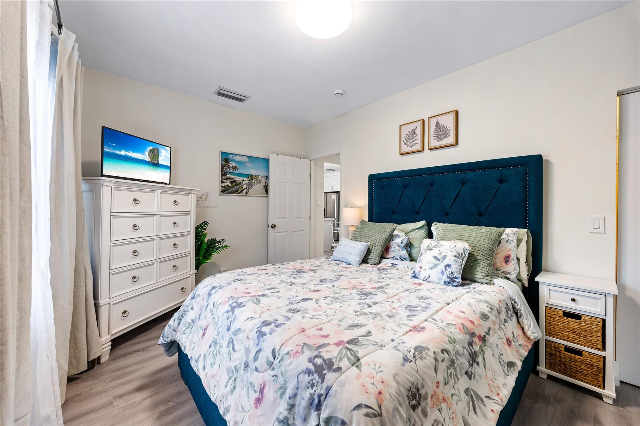 DANIA HEIGHTS EXT - Residential