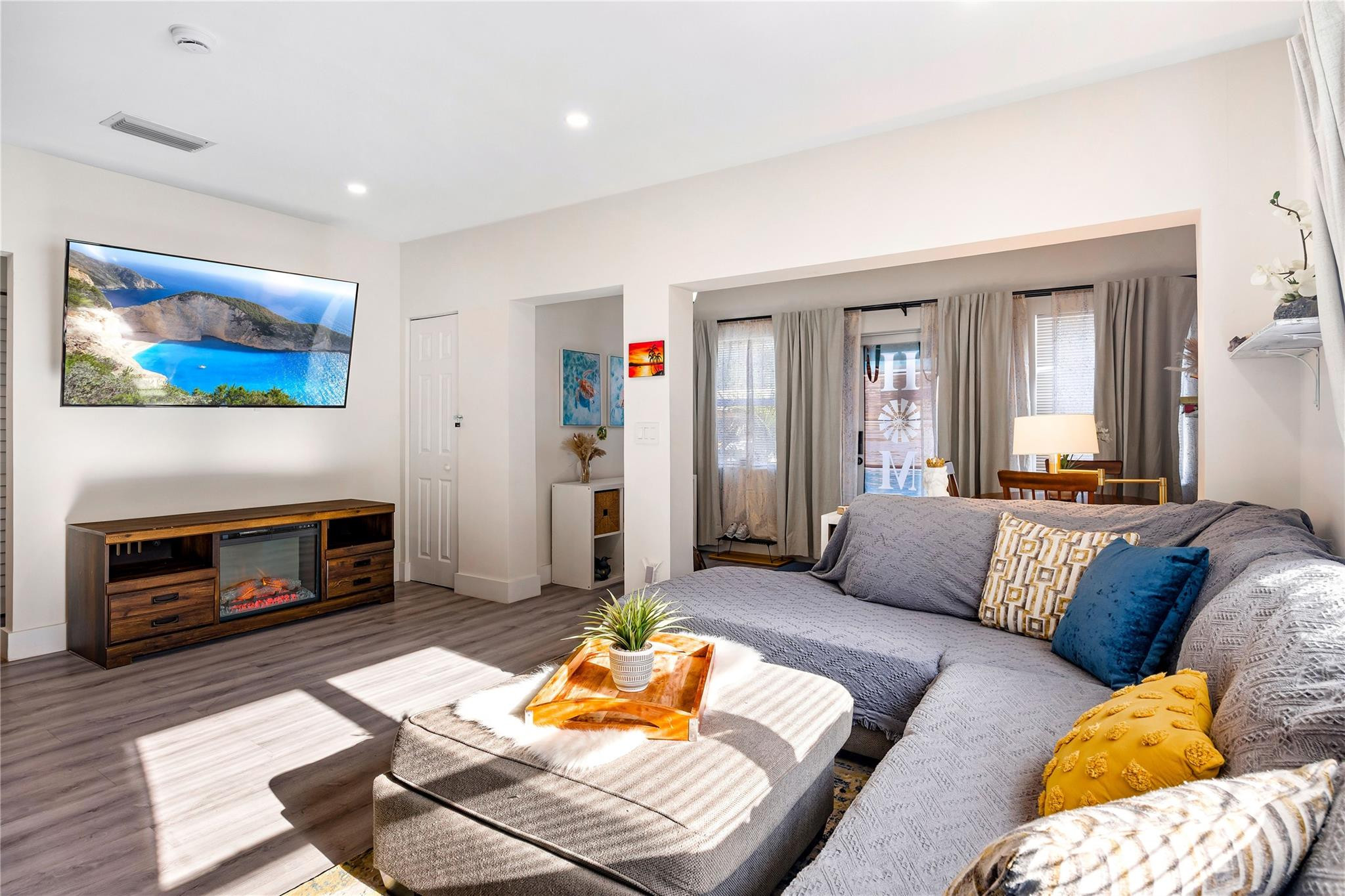 DANIA HEIGHTS EXT - Residential