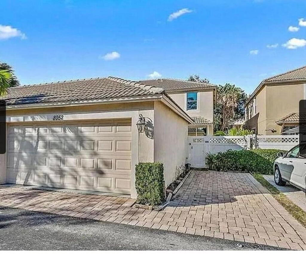Photo of 8052 Murano Circle, Palm Beach Gardens, FL 33418 (MLS # R11126603)