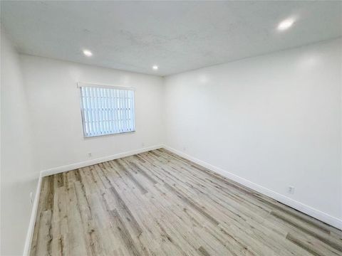 Tiny photo for 2710 Riverside Drive #201-A, Coral Springs, FL 33065 (MLS # B26054510)