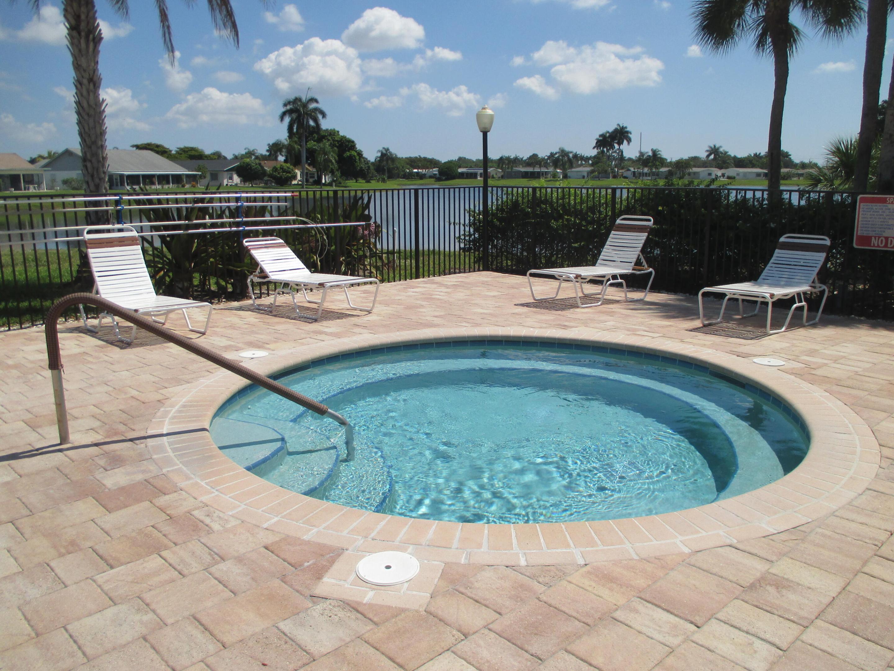 CYPRESS LAKES - Residential