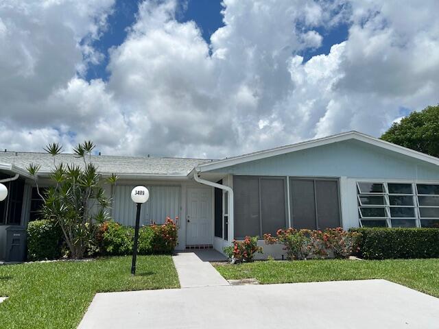 CYPRESS LAKES - Residential