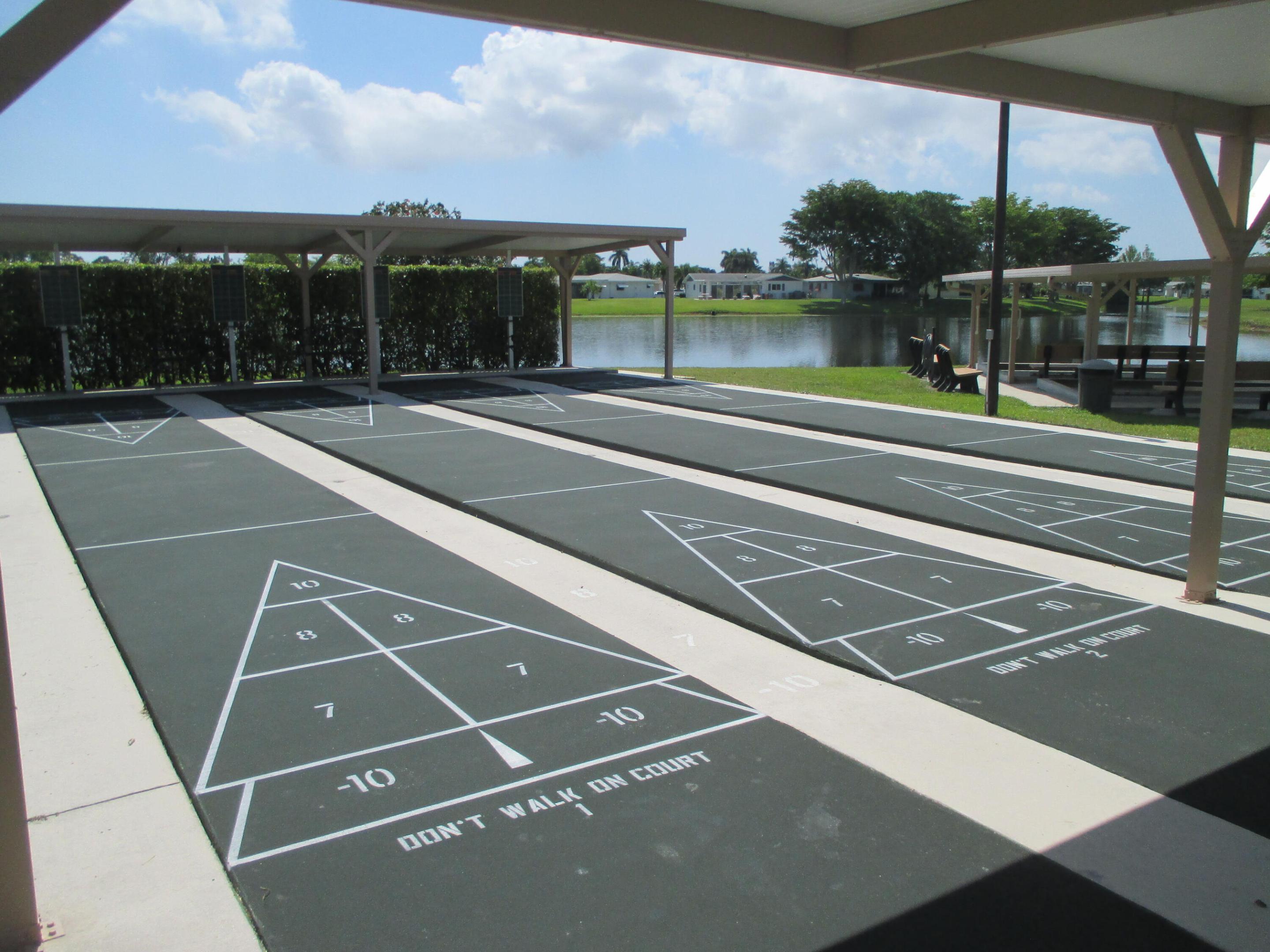 CYPRESS LAKES - Residential
