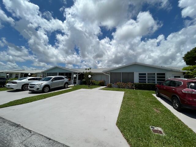 CYPRESS LAKES - Residential