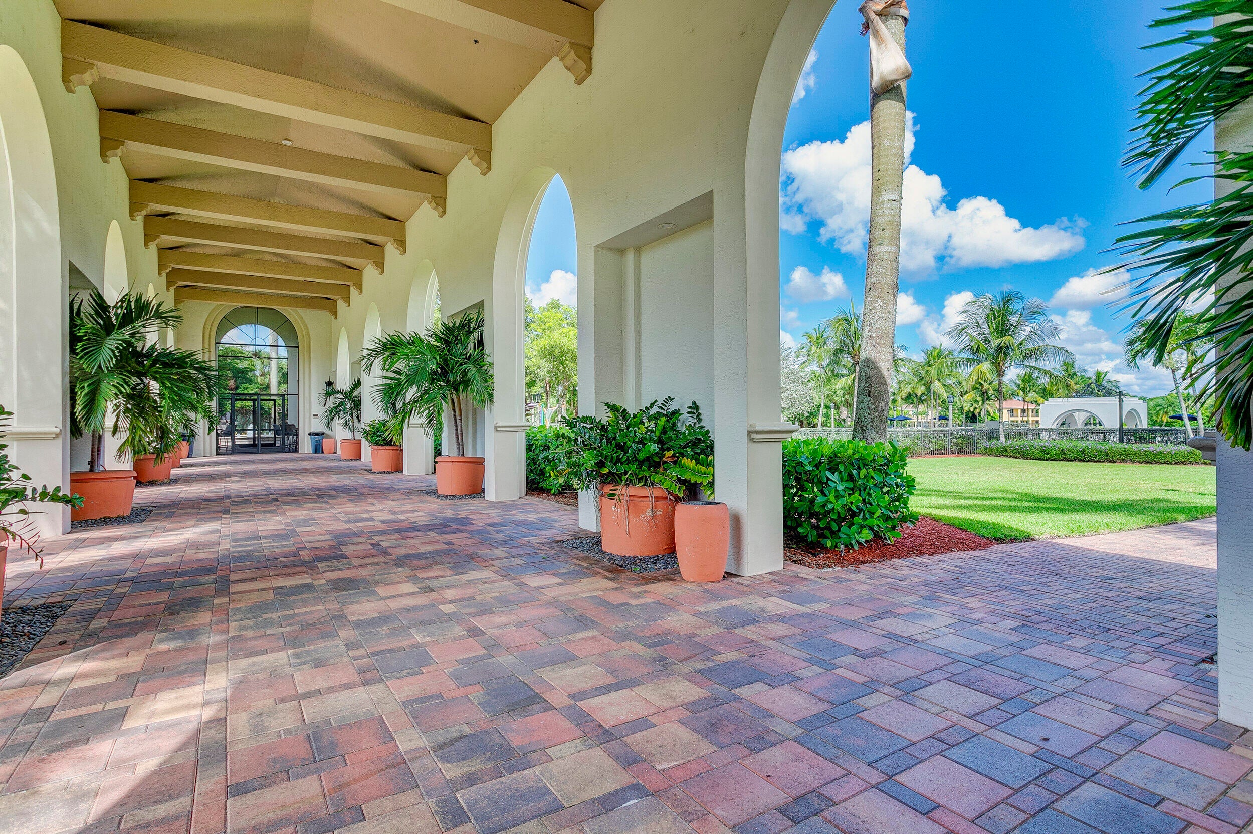 Properties 2742 TREANOR Terrace