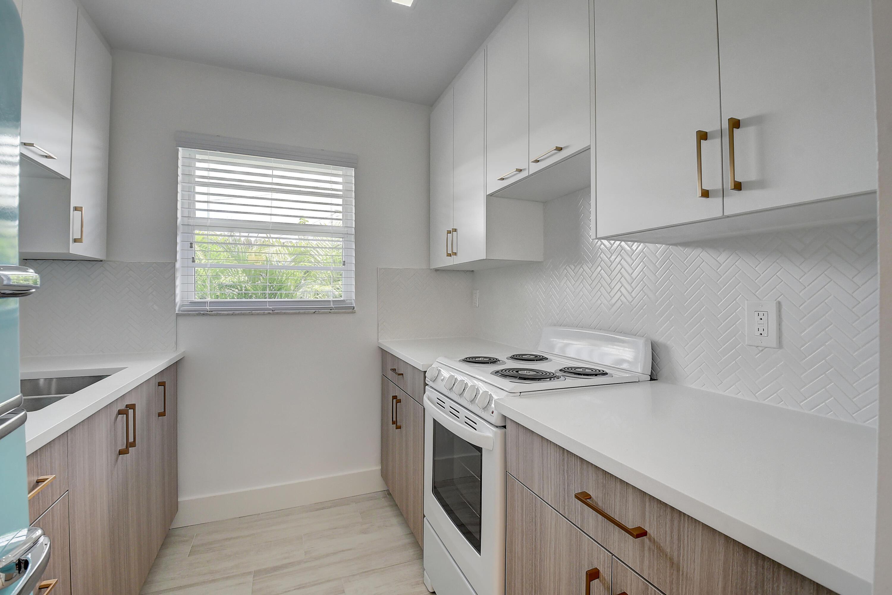 LAKE WORTH TOWN OF - Residential Lease