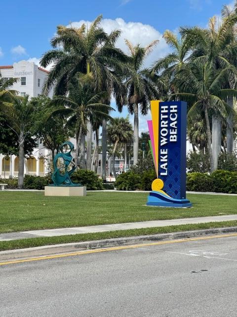 LAKE WORTH TOWN OF - Residential Lease