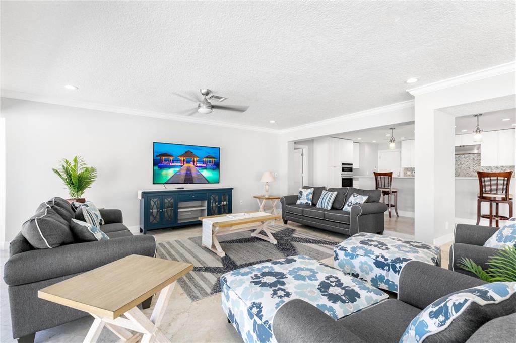 Sunrise Key 45-6 B - Residential