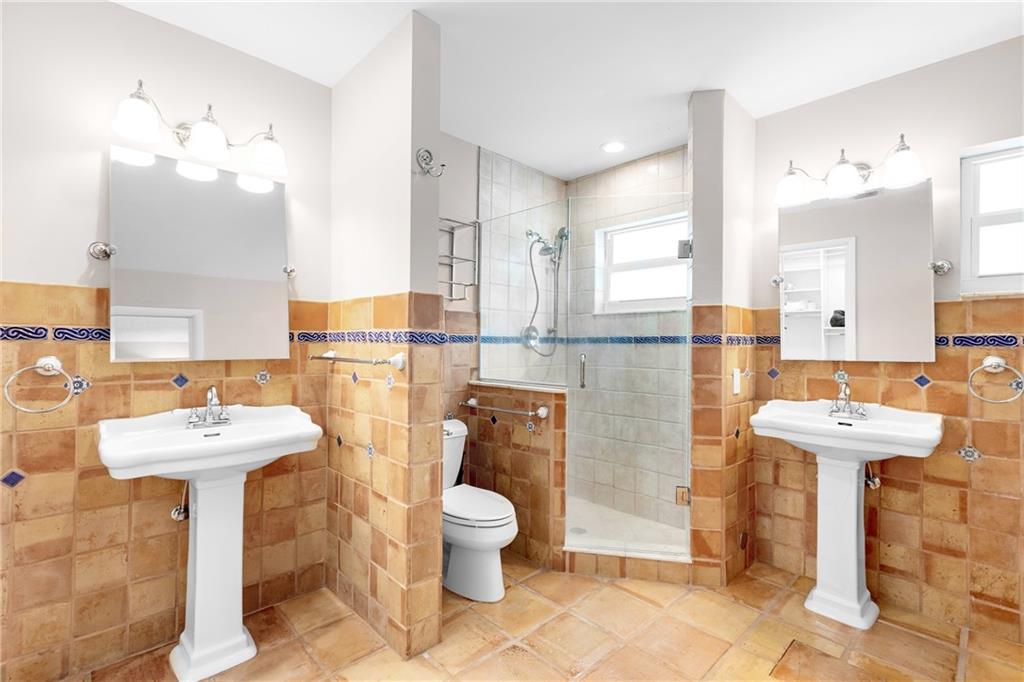 Sunrise Key 45-6 B - Residential