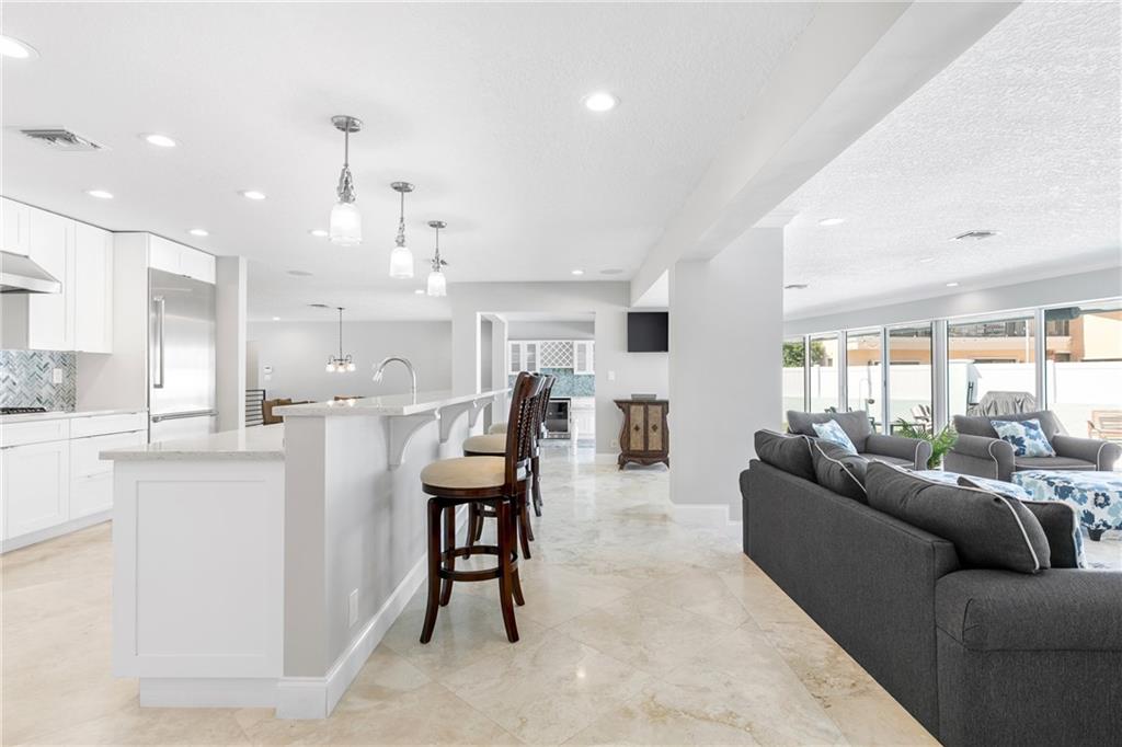 Sunrise Key 45-6 B - Residential