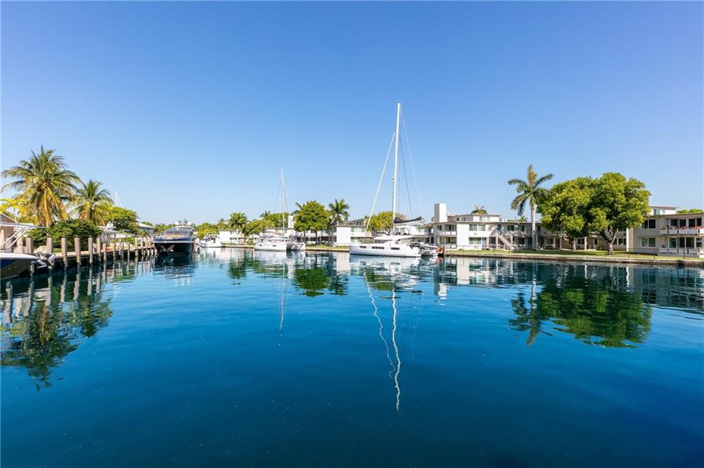 Sunrise Key 45-6 B - Residential