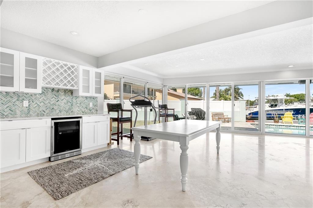 Sunrise Key 45-6 B - Residential