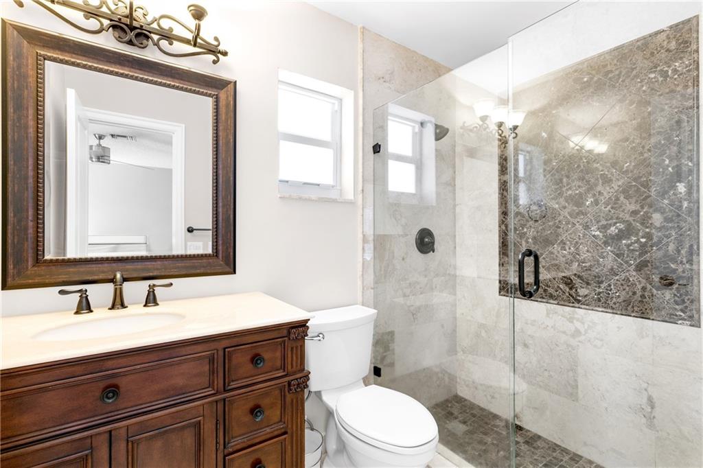 Sunrise Key 45-6 B - Residential