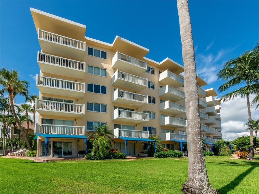 Pompano Yacht & Beach Clu - Residential