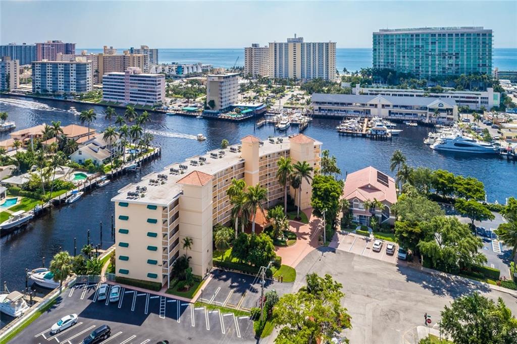 Pompano Yacht & Beach Clu - Residential