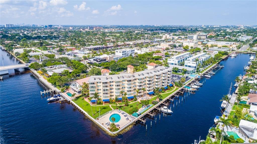 Pompano Yacht & Beach Clu - Residential