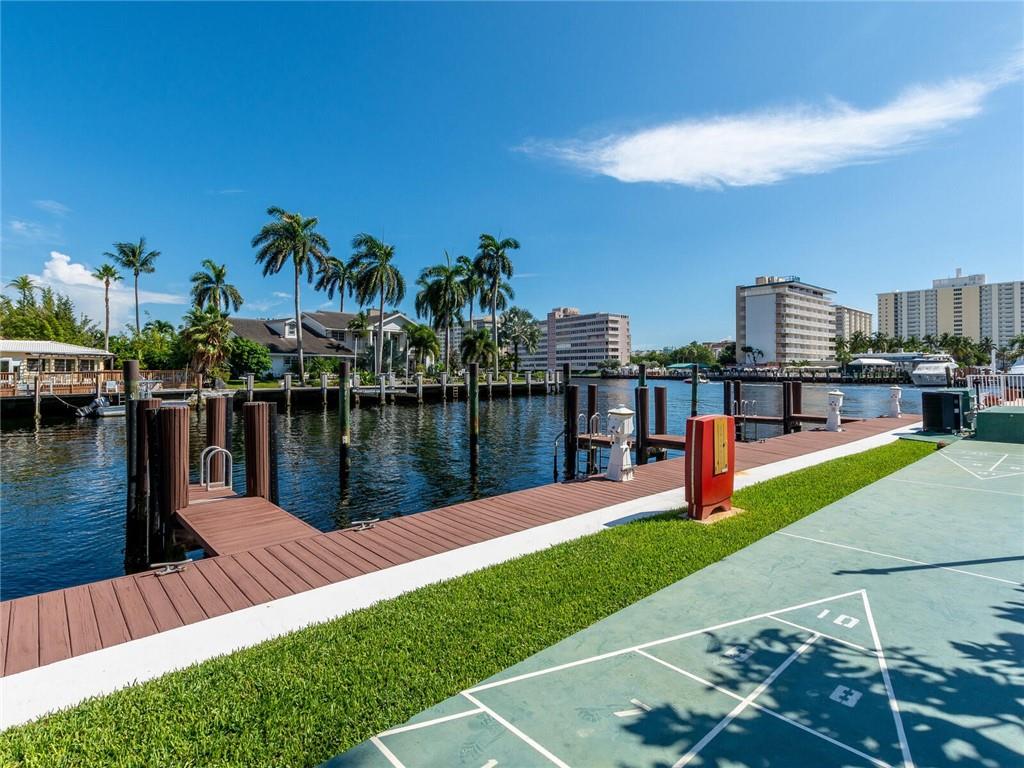 Pompano Yacht & Beach Clu - Residential