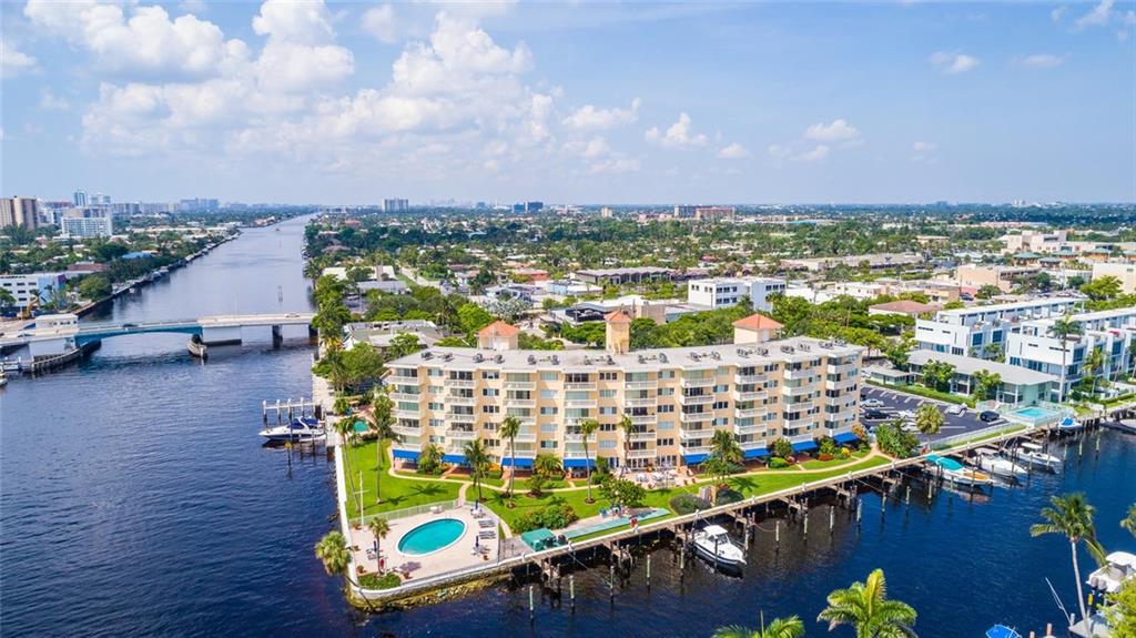 Pompano Yacht & Beach Clu - Residential