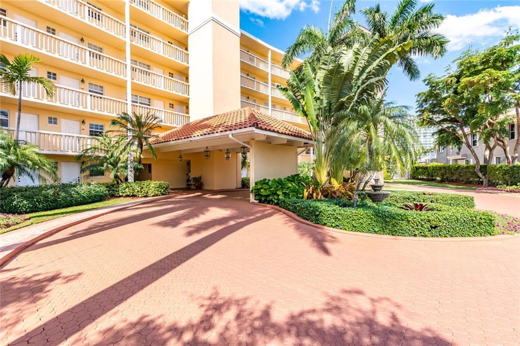 Pompano Yacht & Beach Clu - Residential