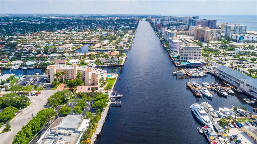 Pompano Yacht & Beach Clu - Residential