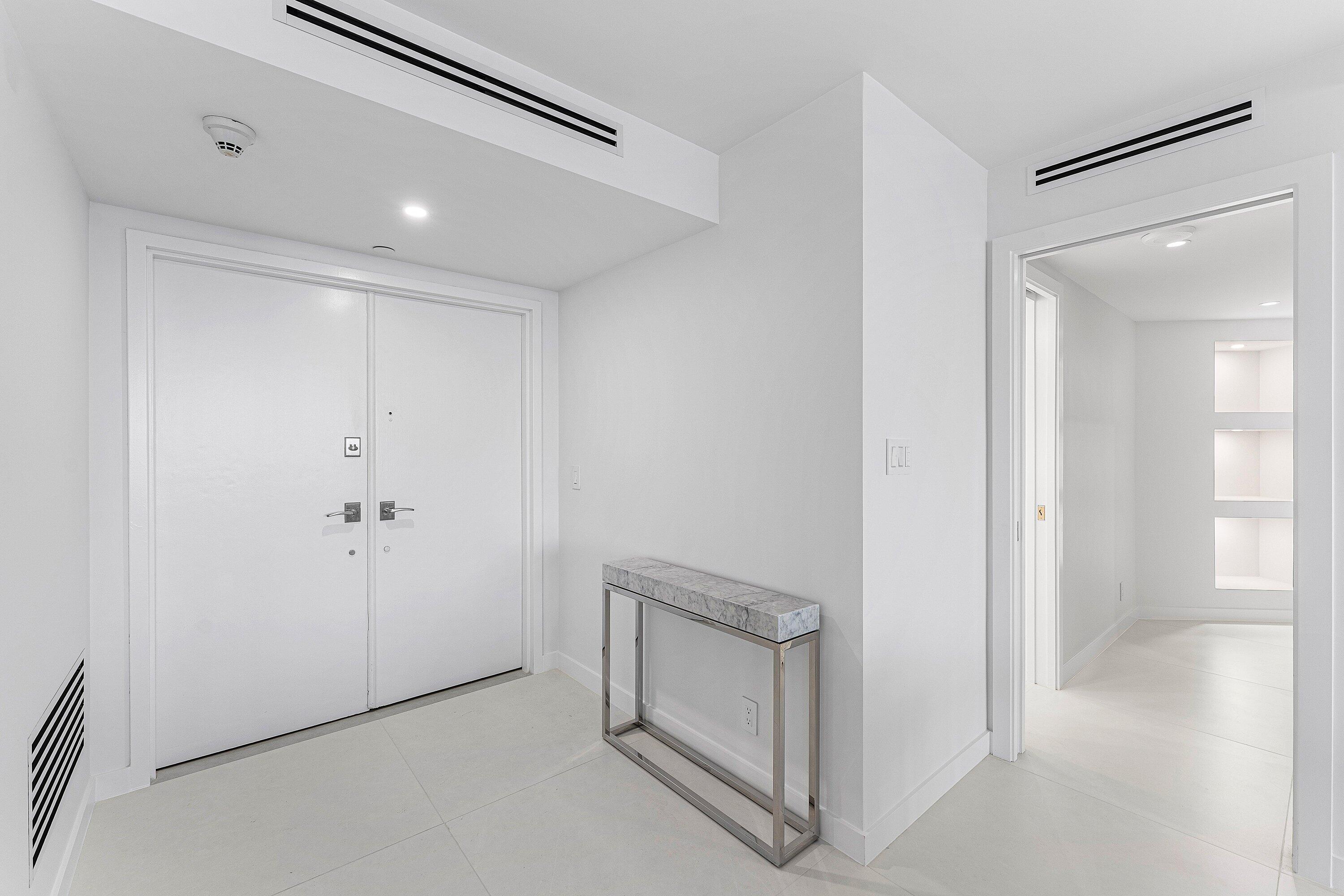550 S Ocean Boulevard S 906