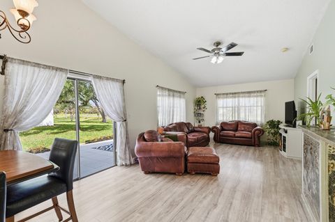Tiny photo for 6627 N Parkway Drive #1, Margate, FL 33068 (MLS # B26015028)