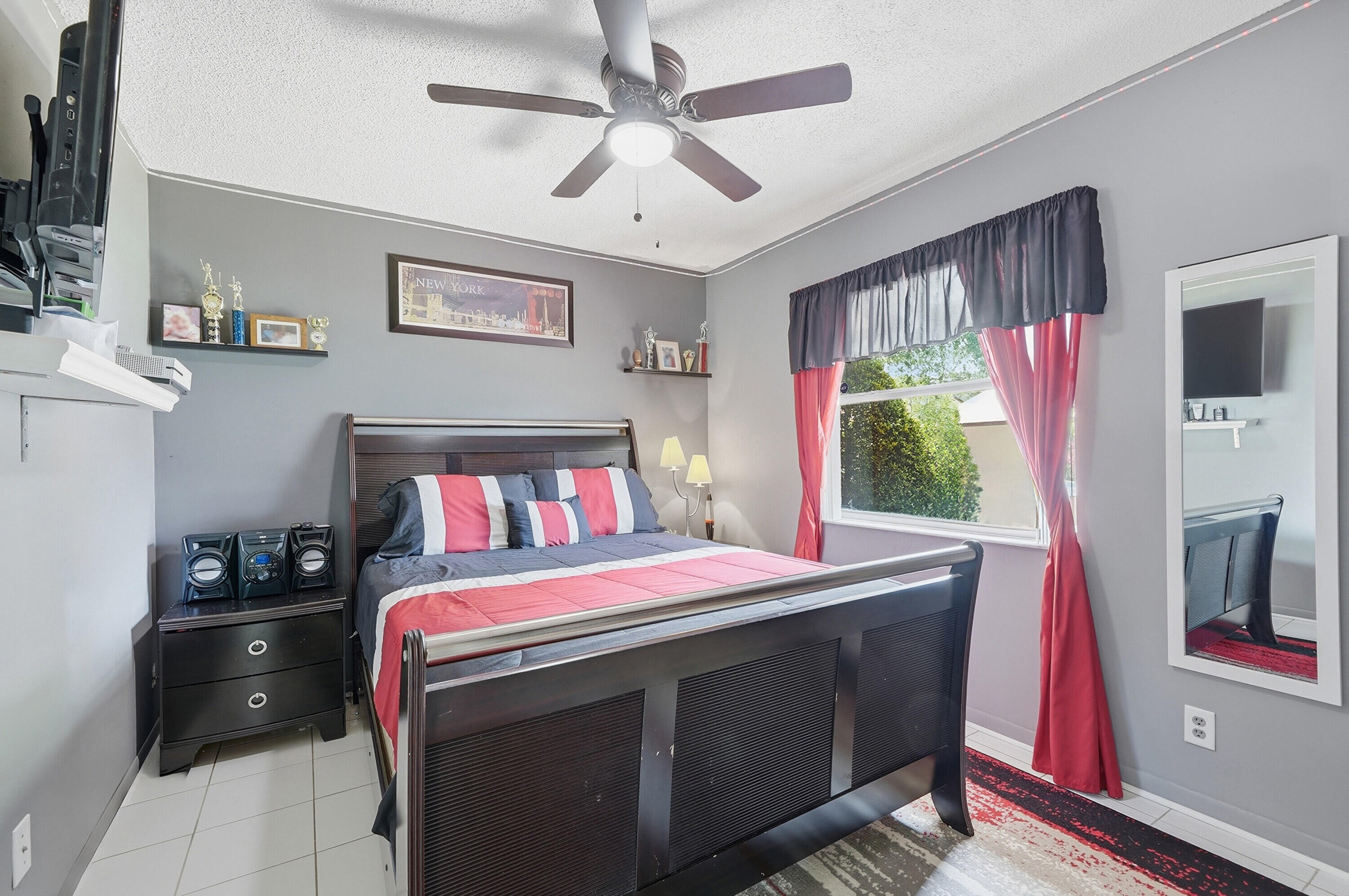 VENETIAN LAKES CONDO - Residential