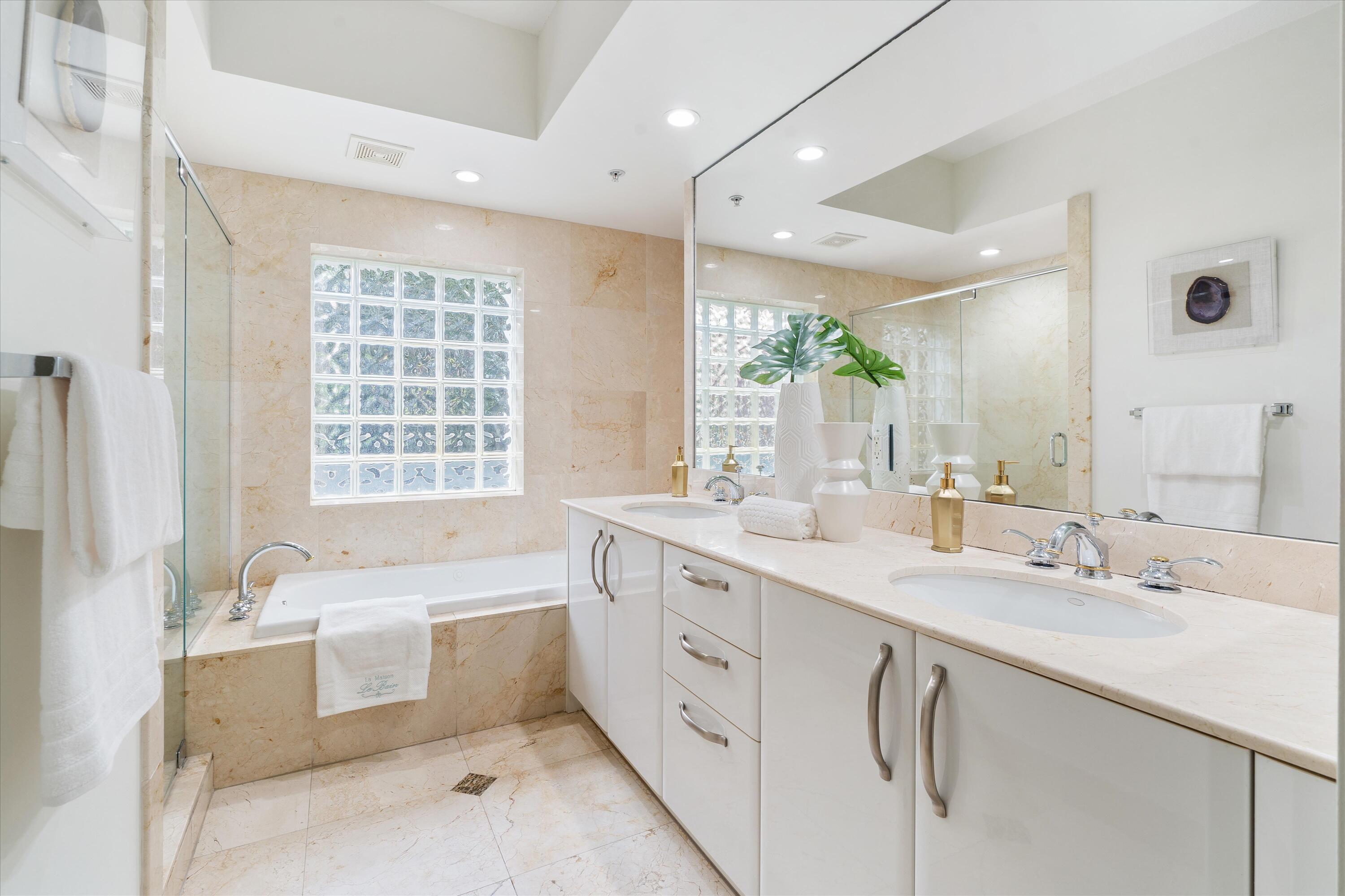 OCEAN PLAZA ON DEERFIELD BEACH CONDO - Residential