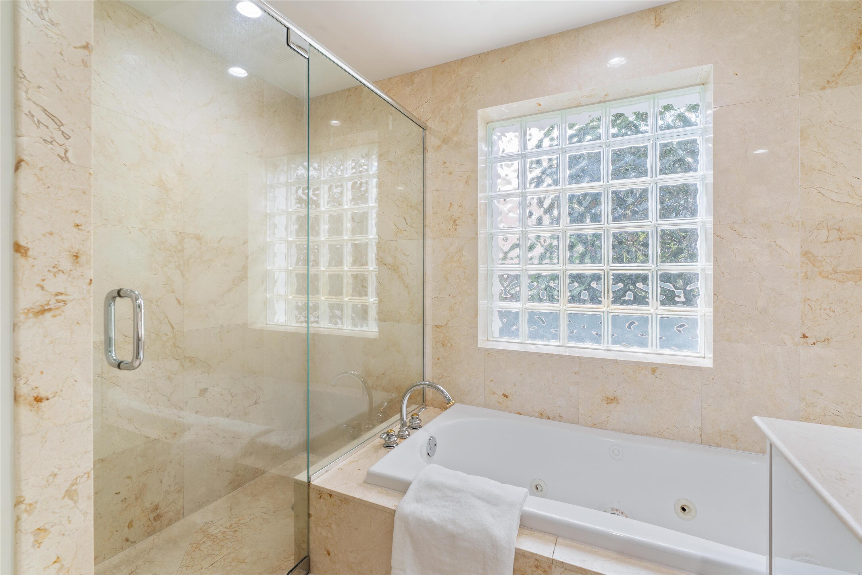 OCEAN PLAZA ON DEERFIELD BEACH CONDO - Residential