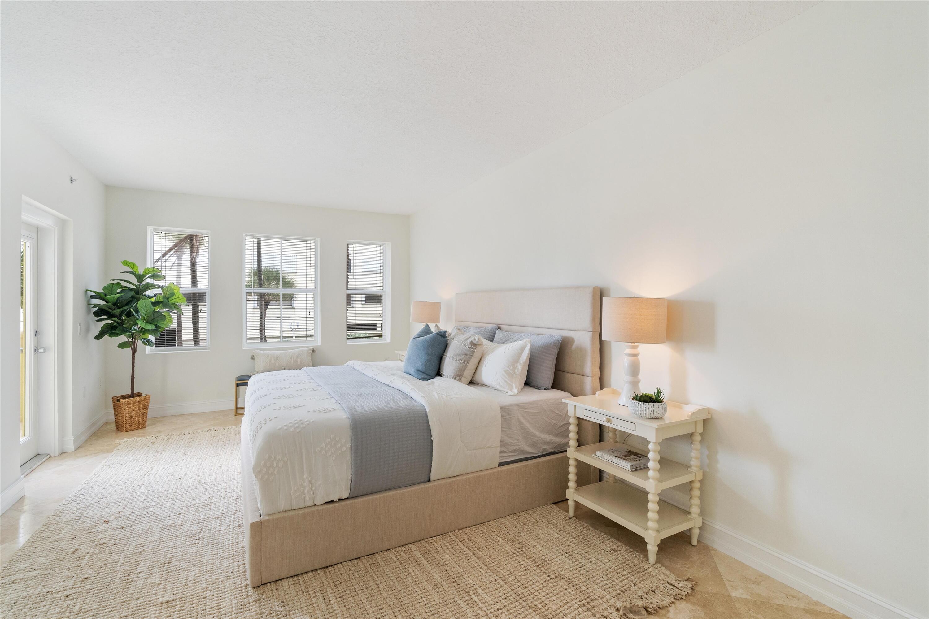 OCEAN PLAZA ON DEERFIELD BEACH CONDO - Residential