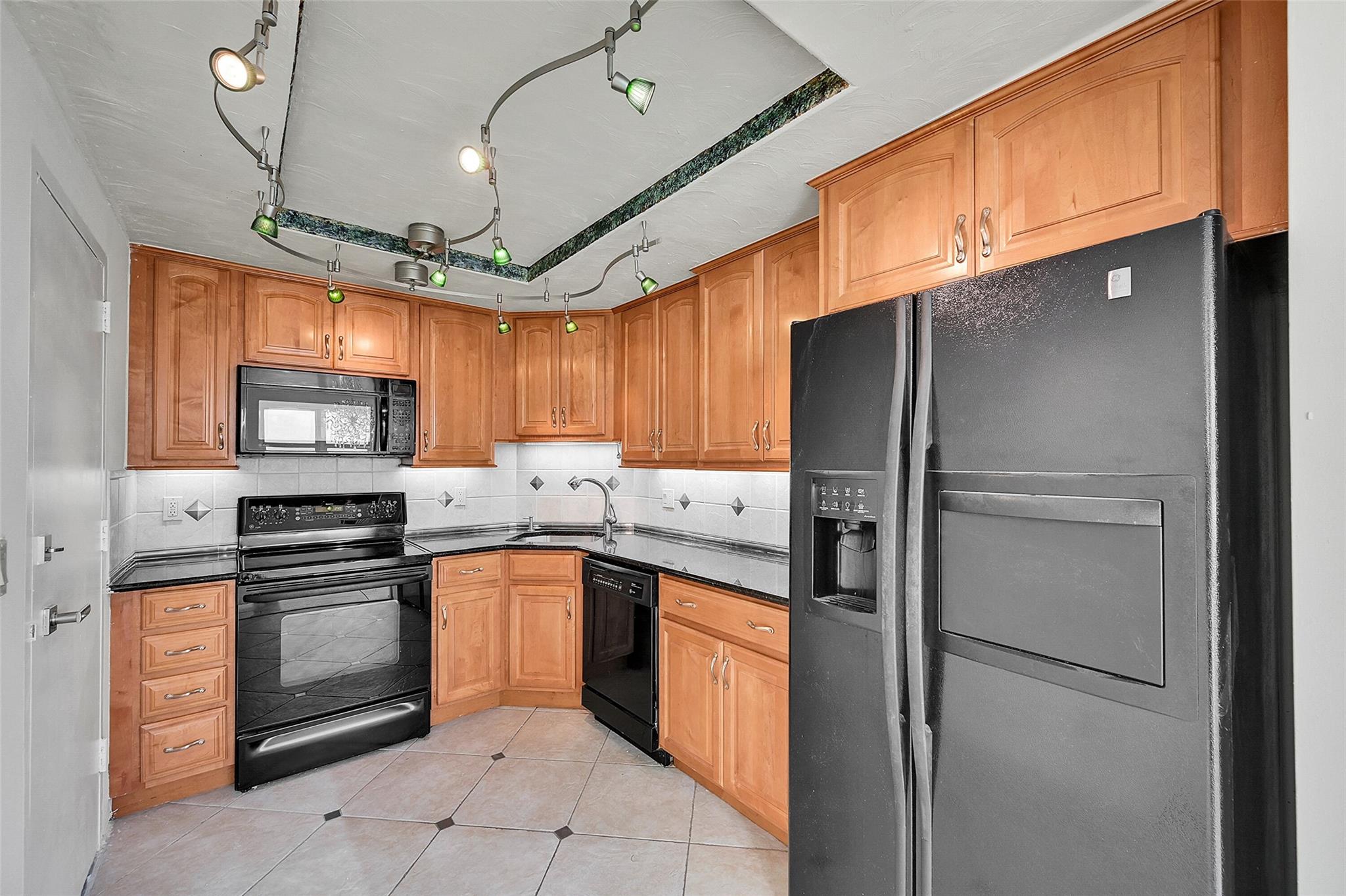 3700 Galt Ocean Dr 1215