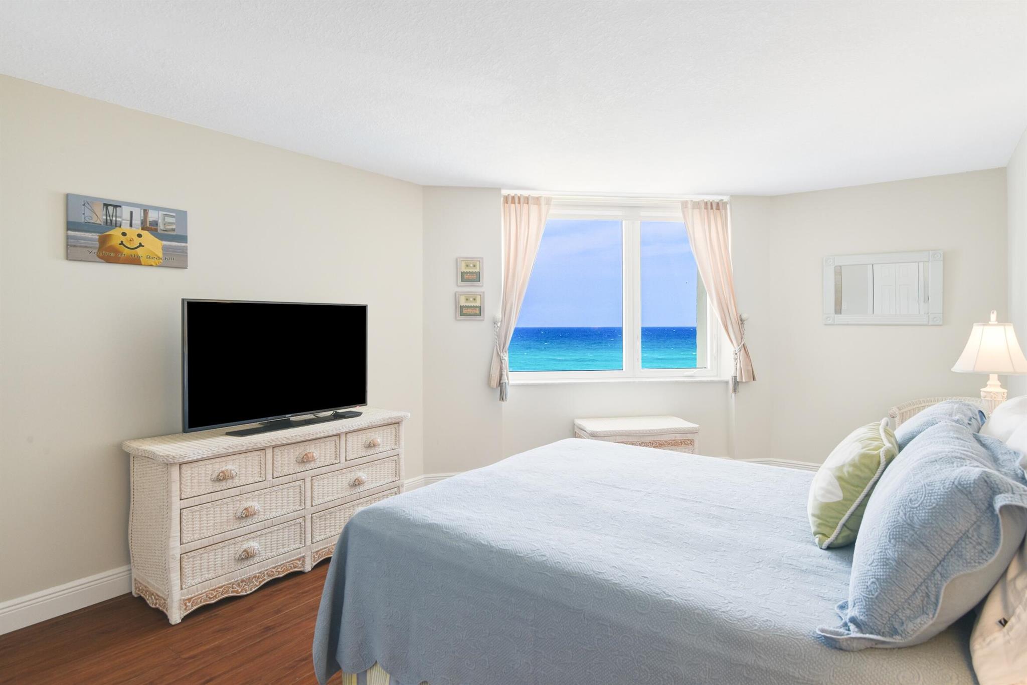 CHALFONTE CONDO - Residential Lease