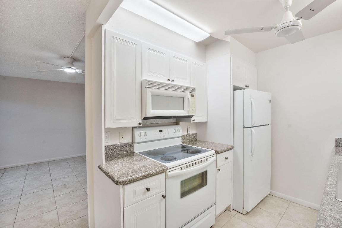 GUILDFORD AT CENTURY VILLAGE CONDO - Residential