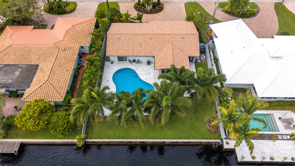 Photo of 2200 NE 15TH Terrace NE, Wilton Manors, FL 33305 (MLS # B26094900)