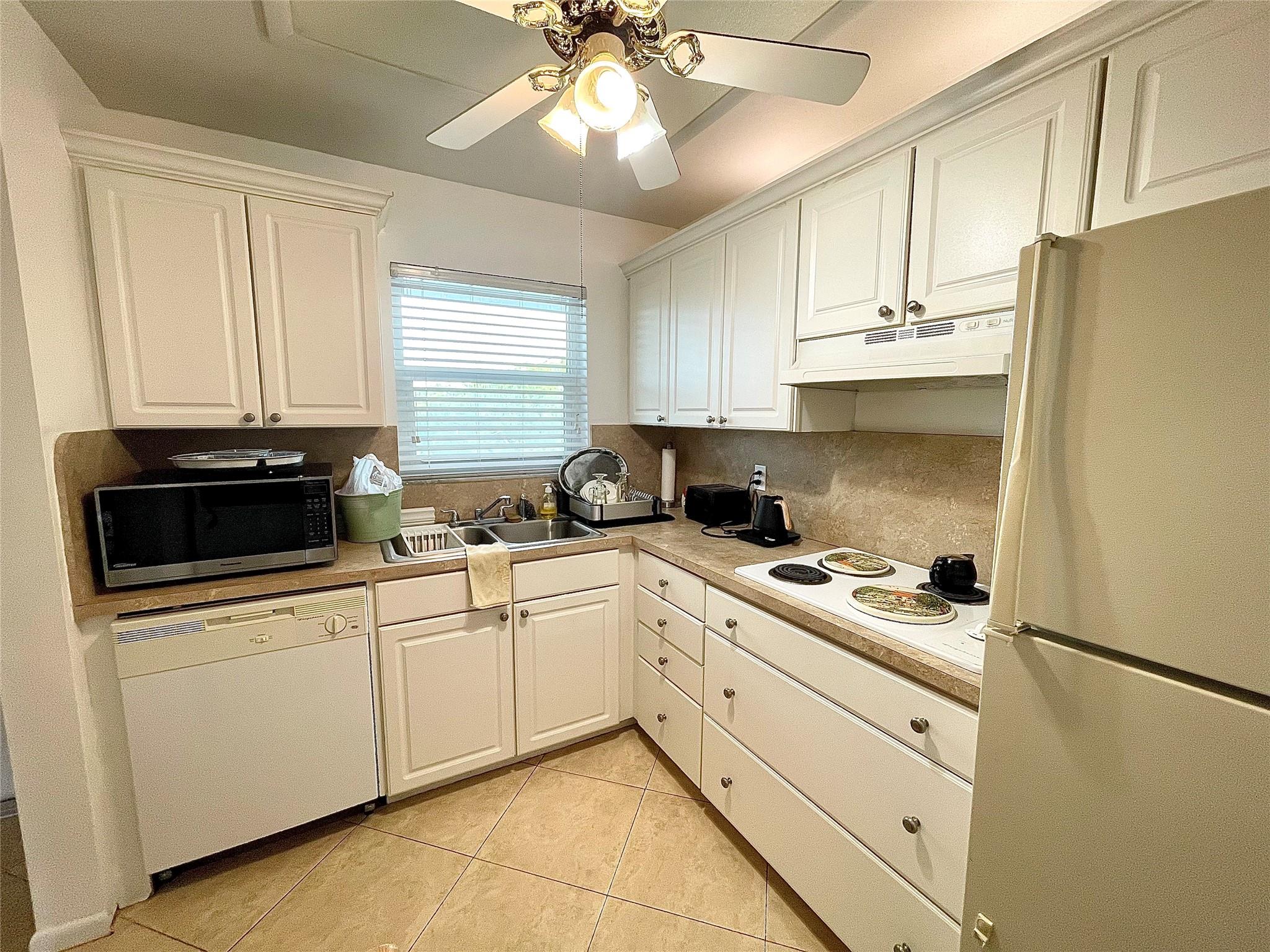 Royal Park Gardens I-B Co - Residential Lease