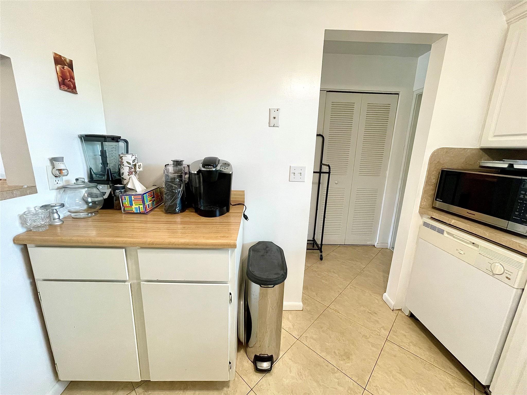 Royal Park Gardens I-B Co - Residential Lease