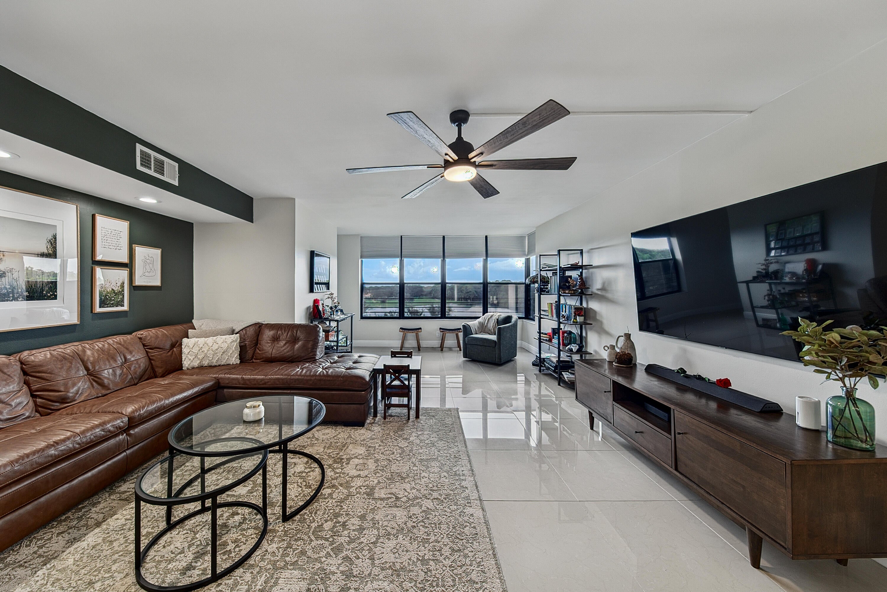 2768 Carambola Circle S 506, Coconut Creek, FL, 33066/$212,000 1 2768 Carambola Circle S 506