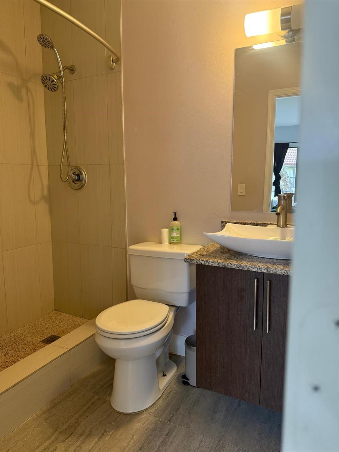 TOWNHOUSES OF CORAL SPRIN - Residential