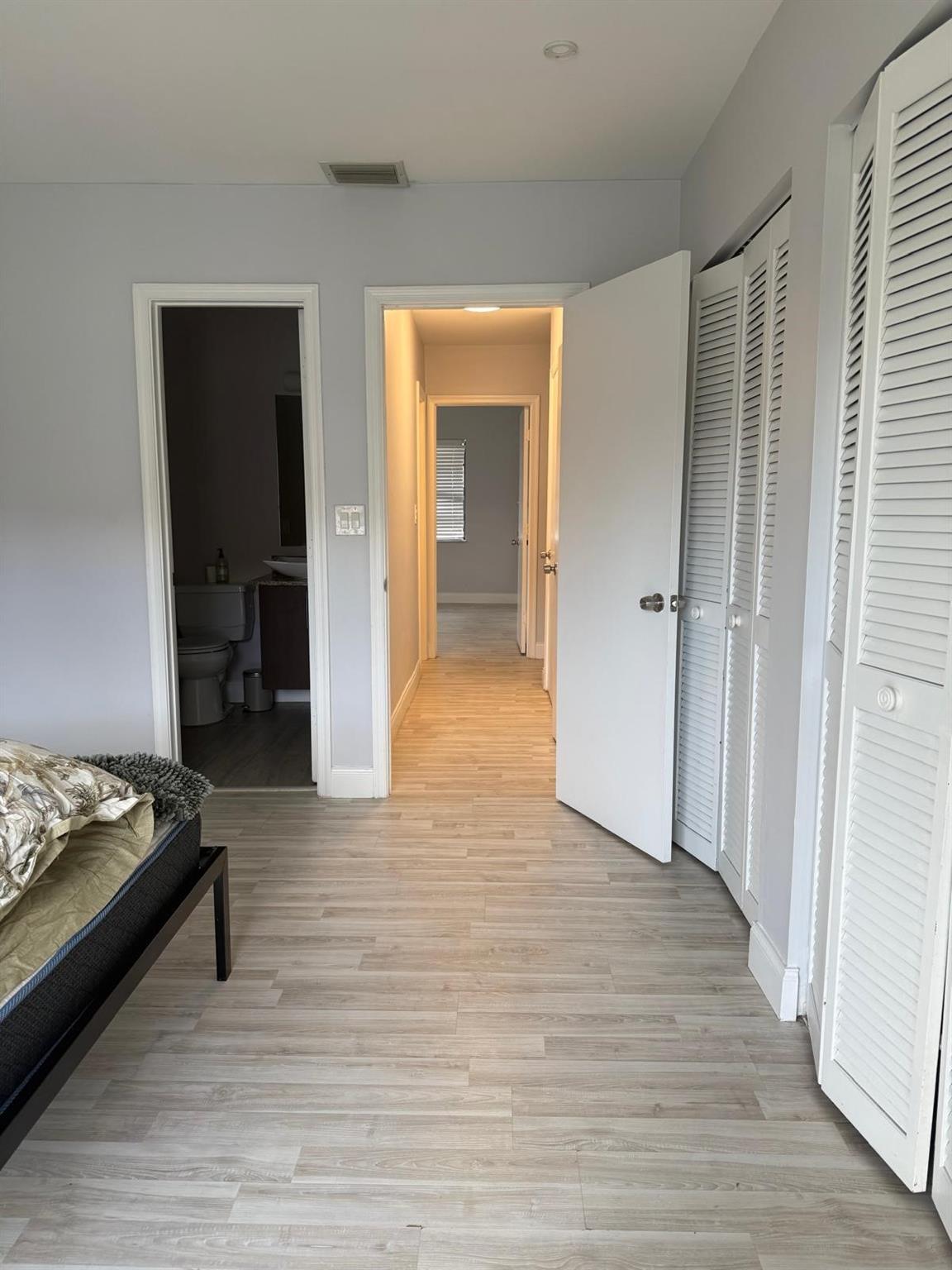 TOWNHOUSES OF CORAL SPRIN - Residential