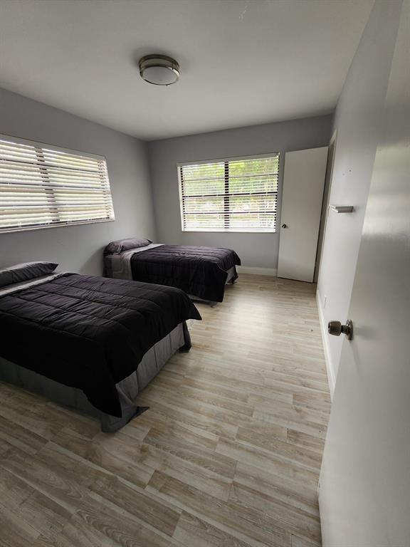 TOWNHOUSES OF CORAL SPRIN - Residential