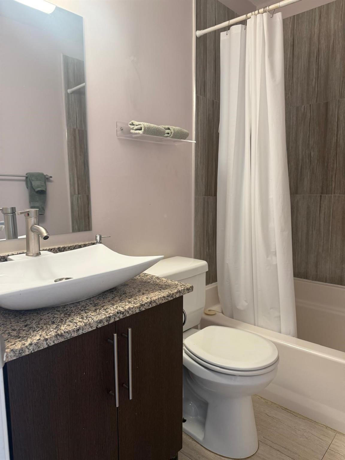 TOWNHOUSES OF CORAL SPRIN - Residential