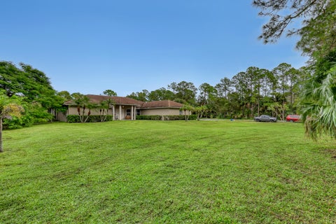 Tiny photo for 15095 110th Avenue N, Jupiter, FL 33478 (MLS # B26084393)