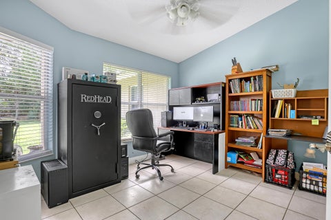 Tiny photo for 15095 110th Avenue N, Jupiter, FL 33478 (MLS # B26084393)