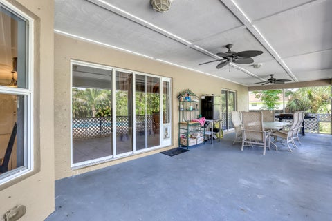 Tiny photo for 15095 110th Avenue N, Jupiter, FL 33478 (MLS # B26084393)